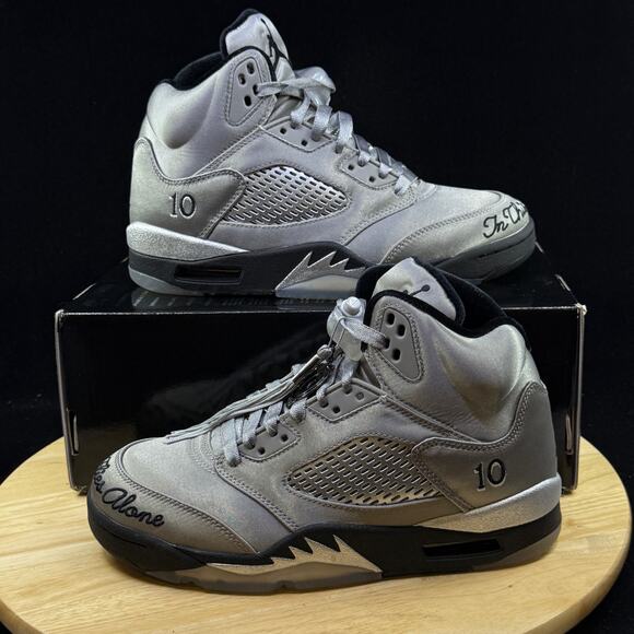Air Jordan 5 Retro Wings Womens Grey Shoes Sz 7.5 New Sneaker IO2038-001 - Picture 1 of 10